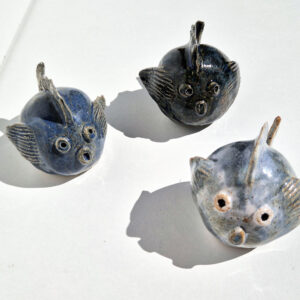 OD.1136 petit poisson en grès émaillé